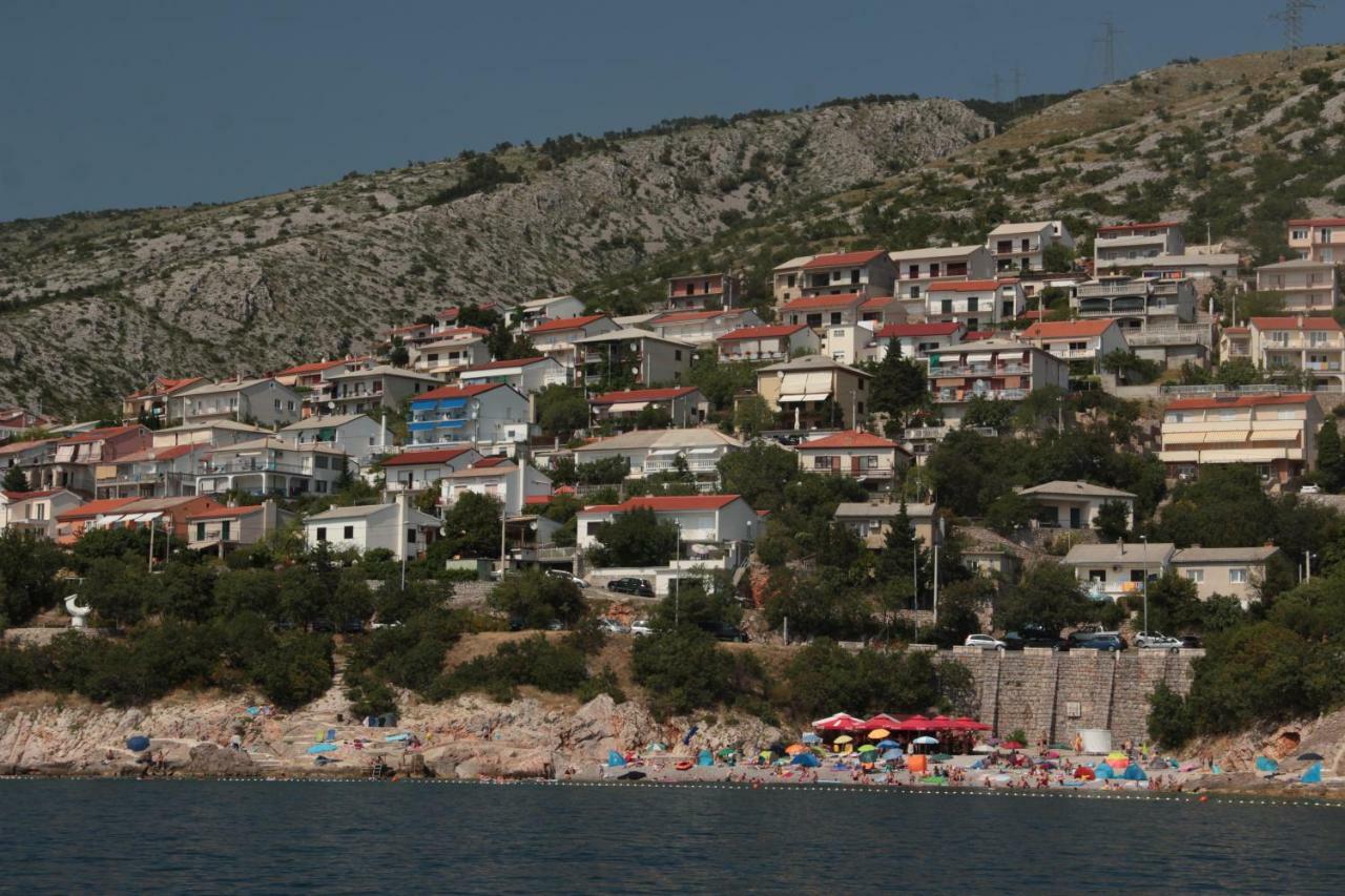 App On Beach Senj  Extérieur photo